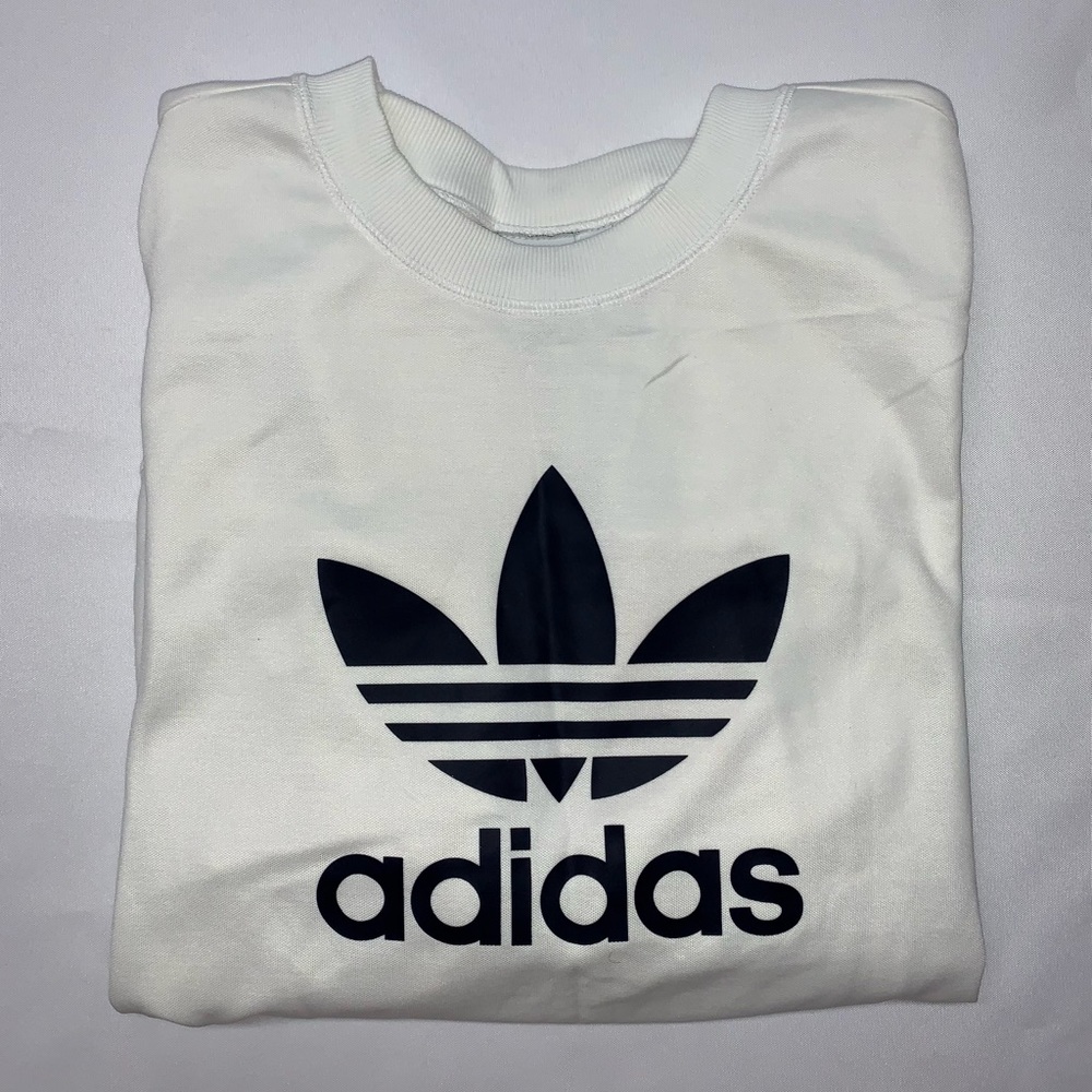 Adidas long sleeve sweater women’s size xl